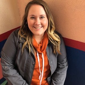 Meet your Posher, Annie